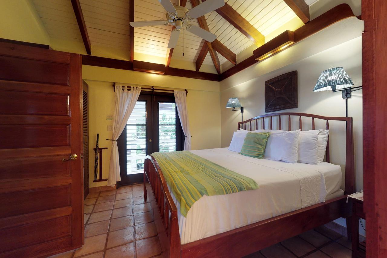 Condo #31 @ Beachside Villas Placencia Екстериор снимка