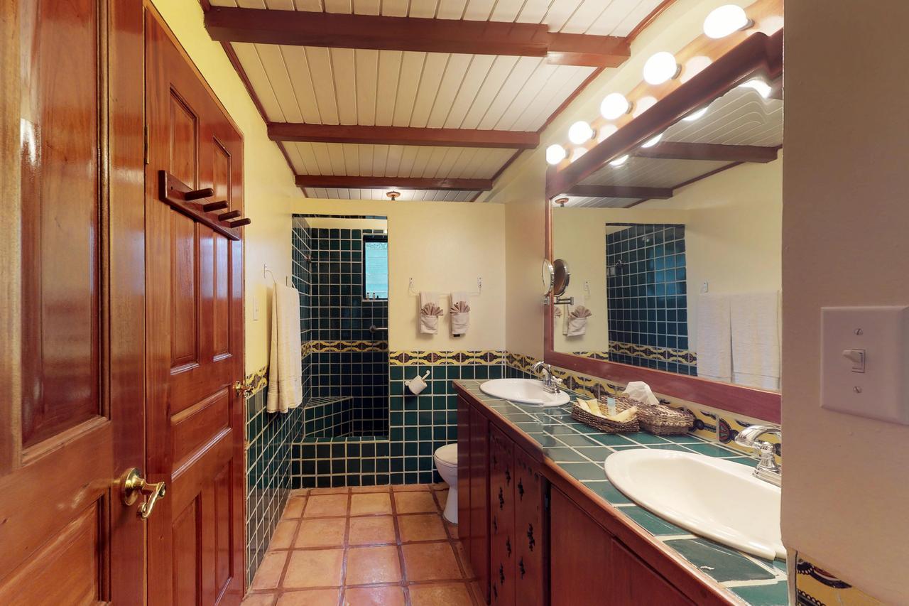 Condo #31 @ Beachside Villas Placencia Екстериор снимка